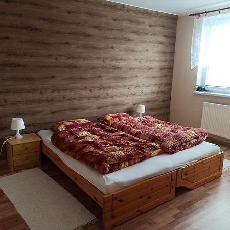 Apartman Tatranska Lomnica Bagian luar foto